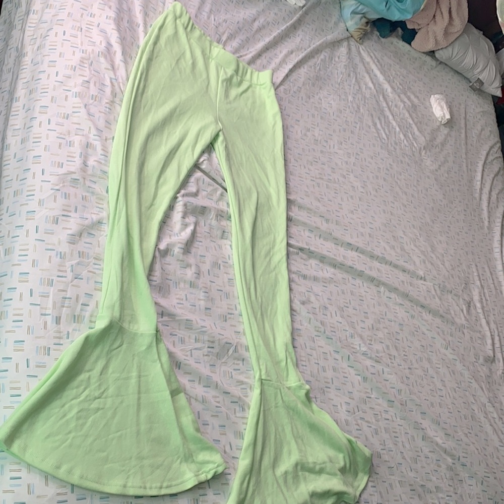 Melon colored palazzo